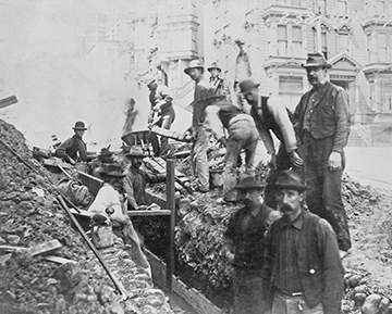 Utility workers performing underground work in San Francisco in 1900, the year IBEW Local 151 was organized. Pacific Gas & Electric 
