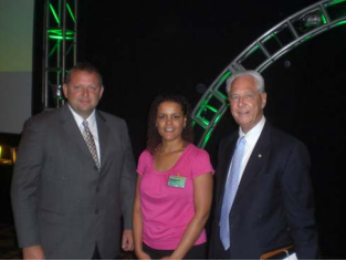 From left to right: Business Manager Ron Cochran, Organizer Elizabeth McInnis, and International President  Ed Hill