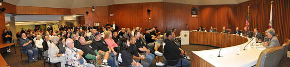 lompoc-Council_Packed_Chambers_8-27-13 (1)