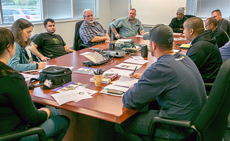 The Veterans Group brainstorm additional ways to assist veterans.
