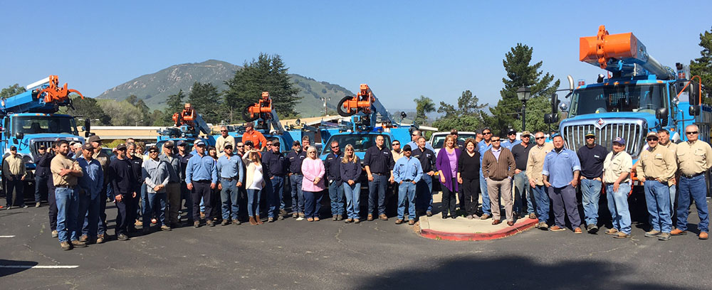 The entire Los Padres Division of PG&E M&C gathered at the San Luis Obispo Elks Club last week for the annual Safety Kick-Off. PG&E holds similar events all across its jurisdiction every year to underscore the importance of safety on the job. 