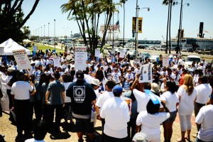 APALA Convention delegates rallied to support hotel workers