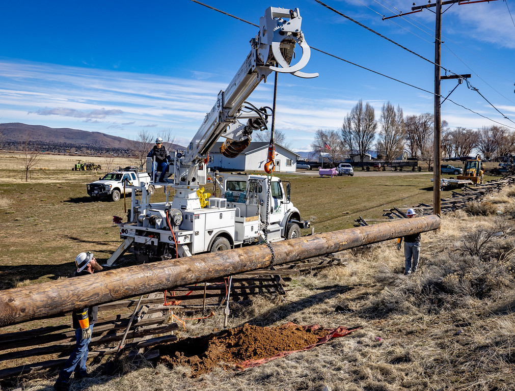 lighting-up-lassen-spotlight-on-ibew-1245-members-at-lmud