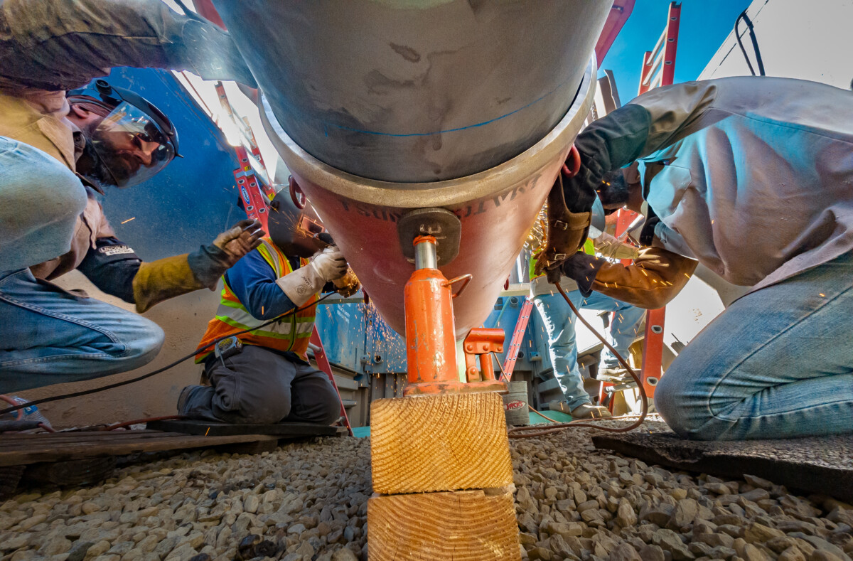 PG&E GC Gas Crew weld a valve onto a 22” line in Livermore, Calif. on May 30, 2024